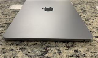 APPLE MACBOOK AIR A2681